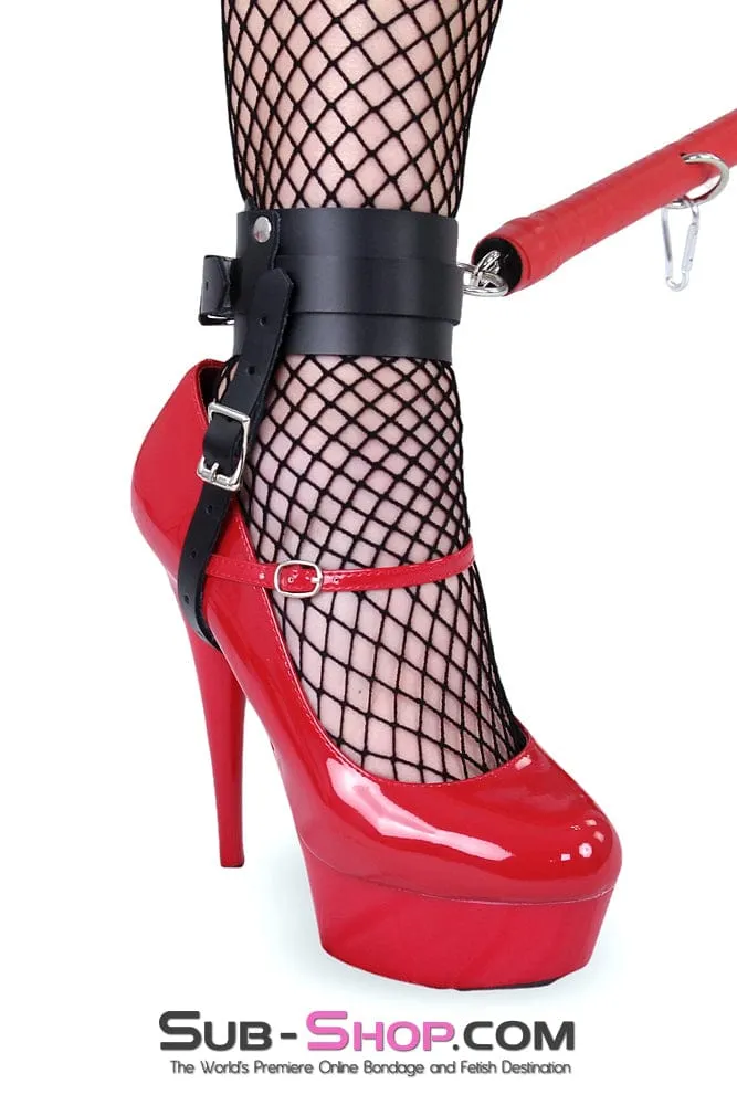 2215M      Spread ‘Em Red Wrapped Spreader Bar with 4 Spring Snap Connectors
