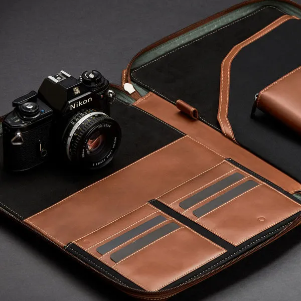 A4 ZIP AROUND FOLDER, CLAY