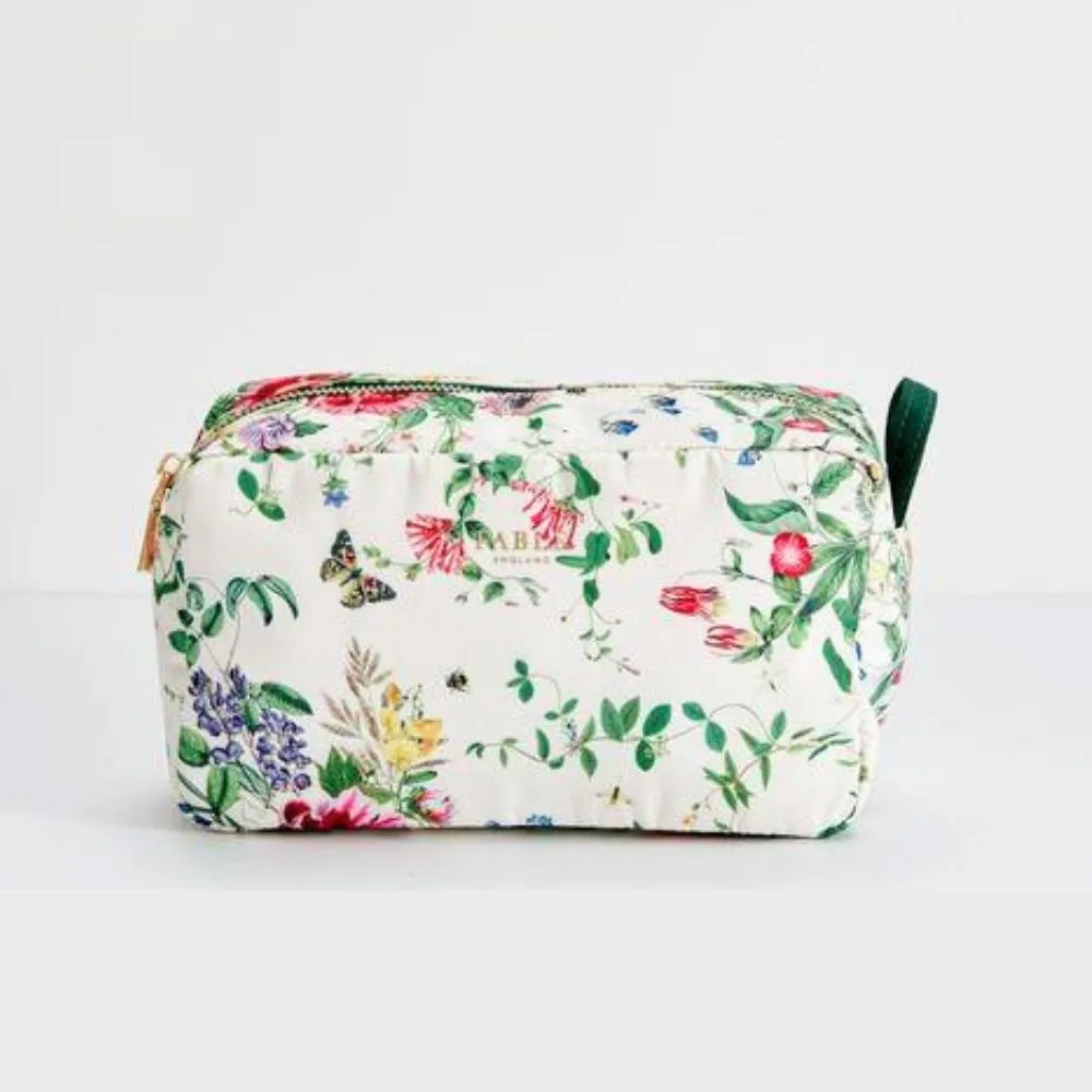 Beth Cosmetic/ Wash Bag