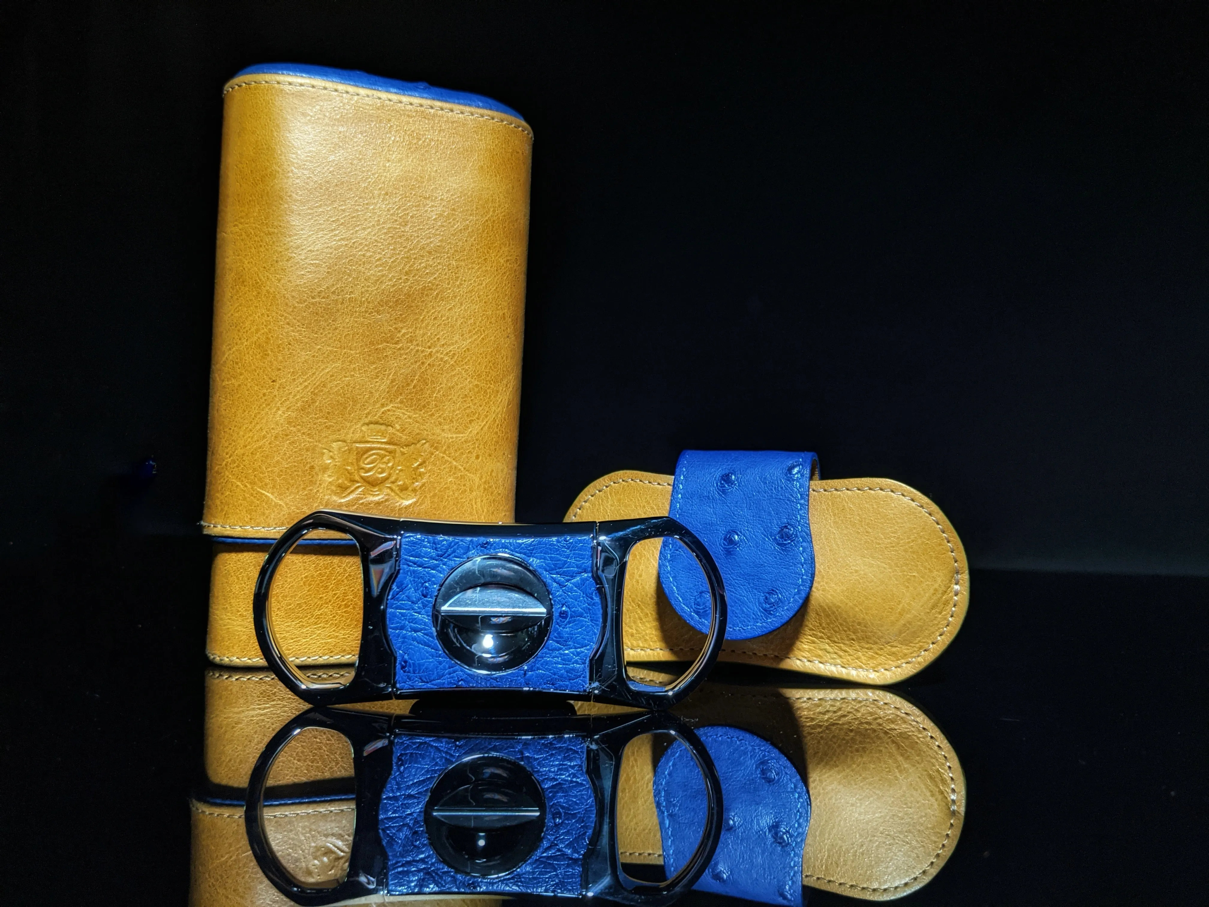 Brizard and Co Blue Ostrich and Camel Color Leather Case and V-Cutter
