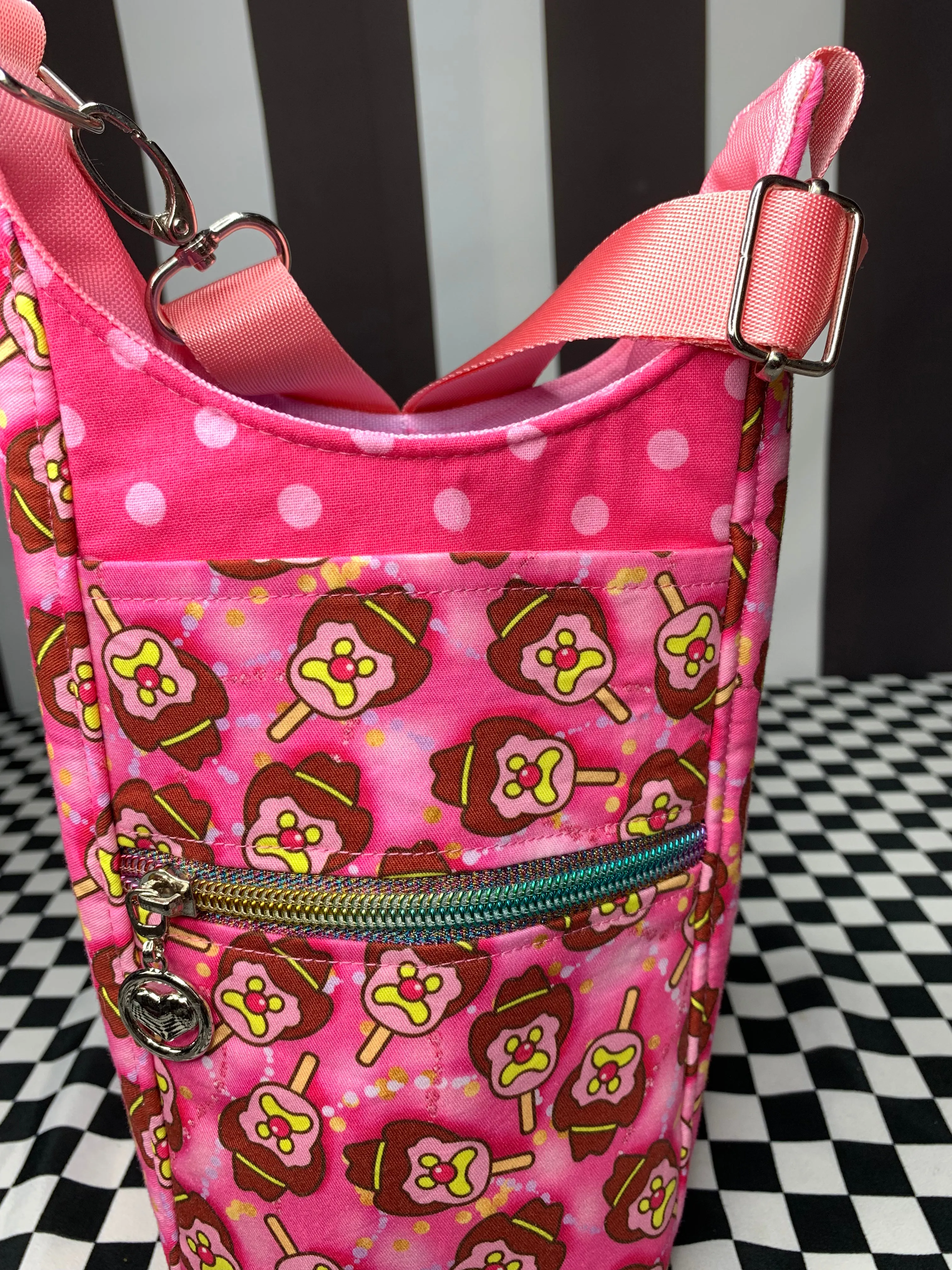 Bubble o bill print drink bottle crossbody bag