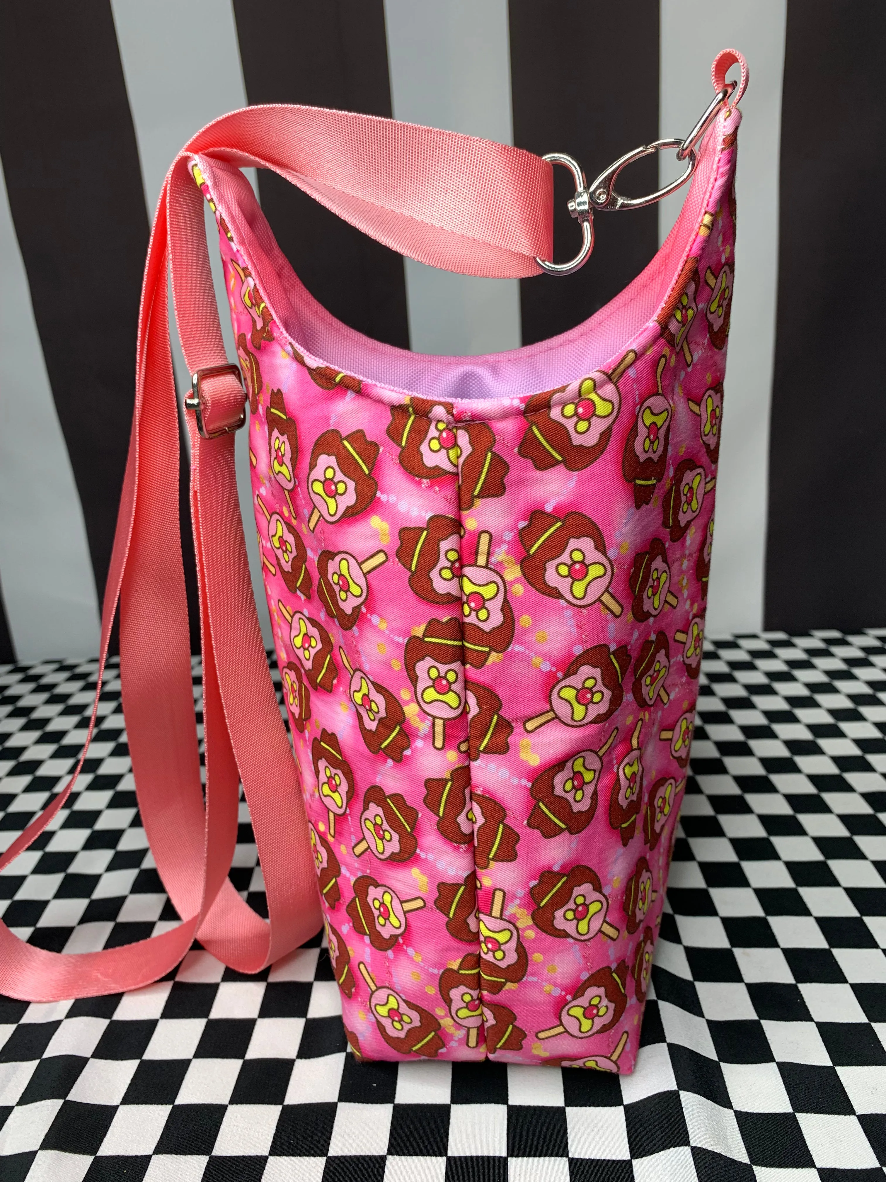 Bubble o bill print drink bottle crossbody bag