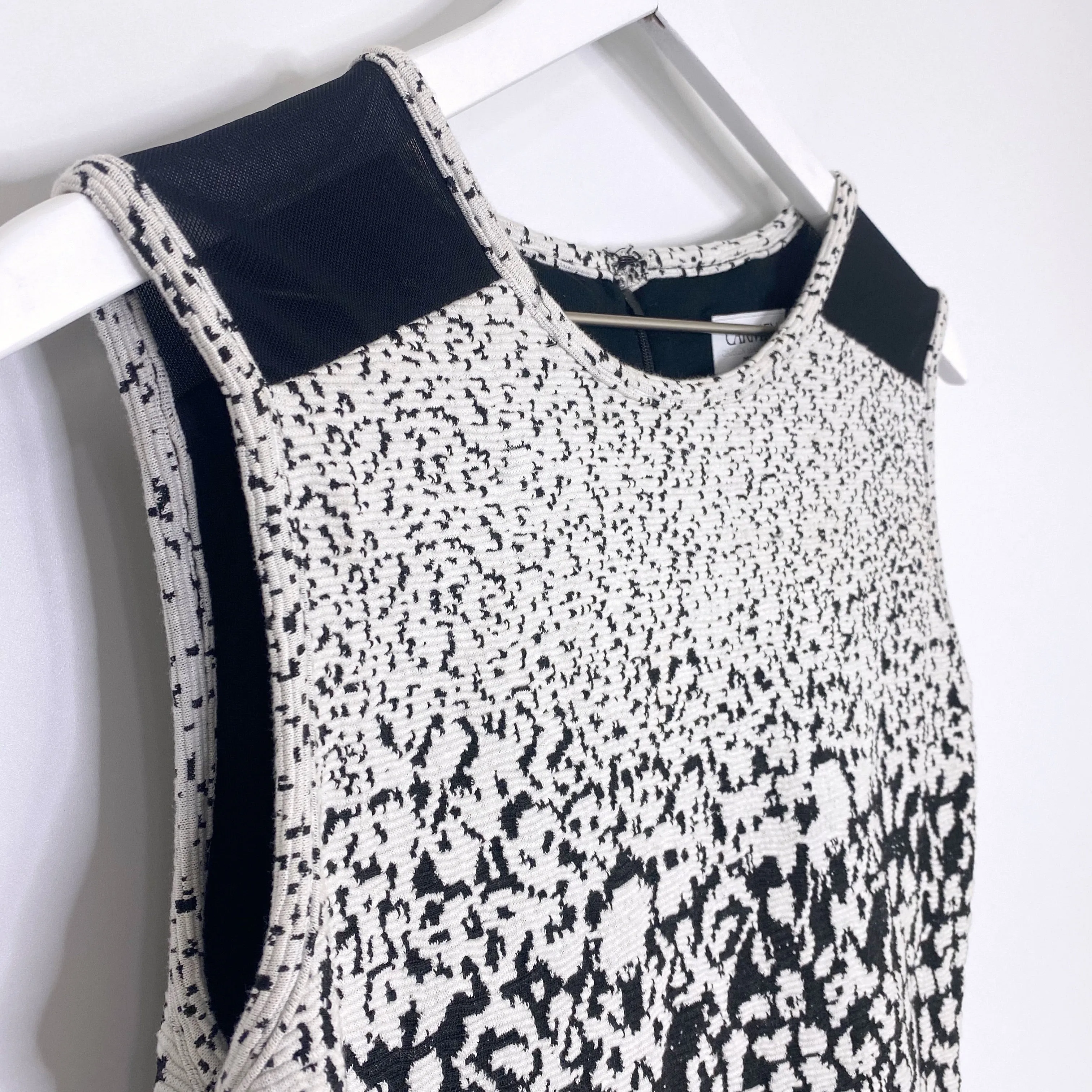 Carmen Carmen Marc Valvo Black White Textured Stretch Knit Fitted Sleeveless Dress Mesh Accents