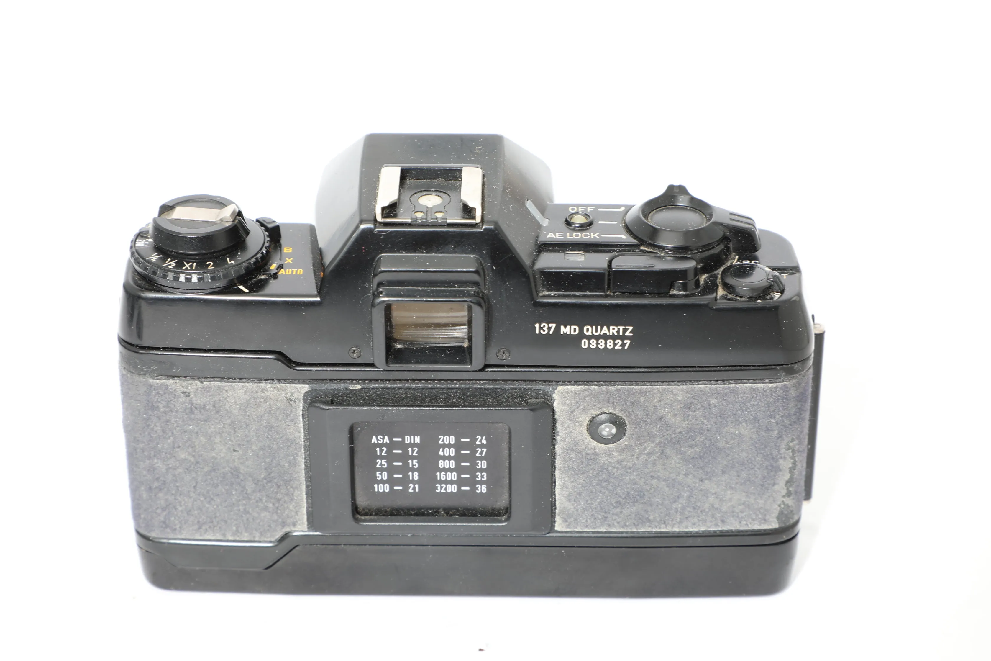 Contax 137 MD Quartz - New light seals April 2023