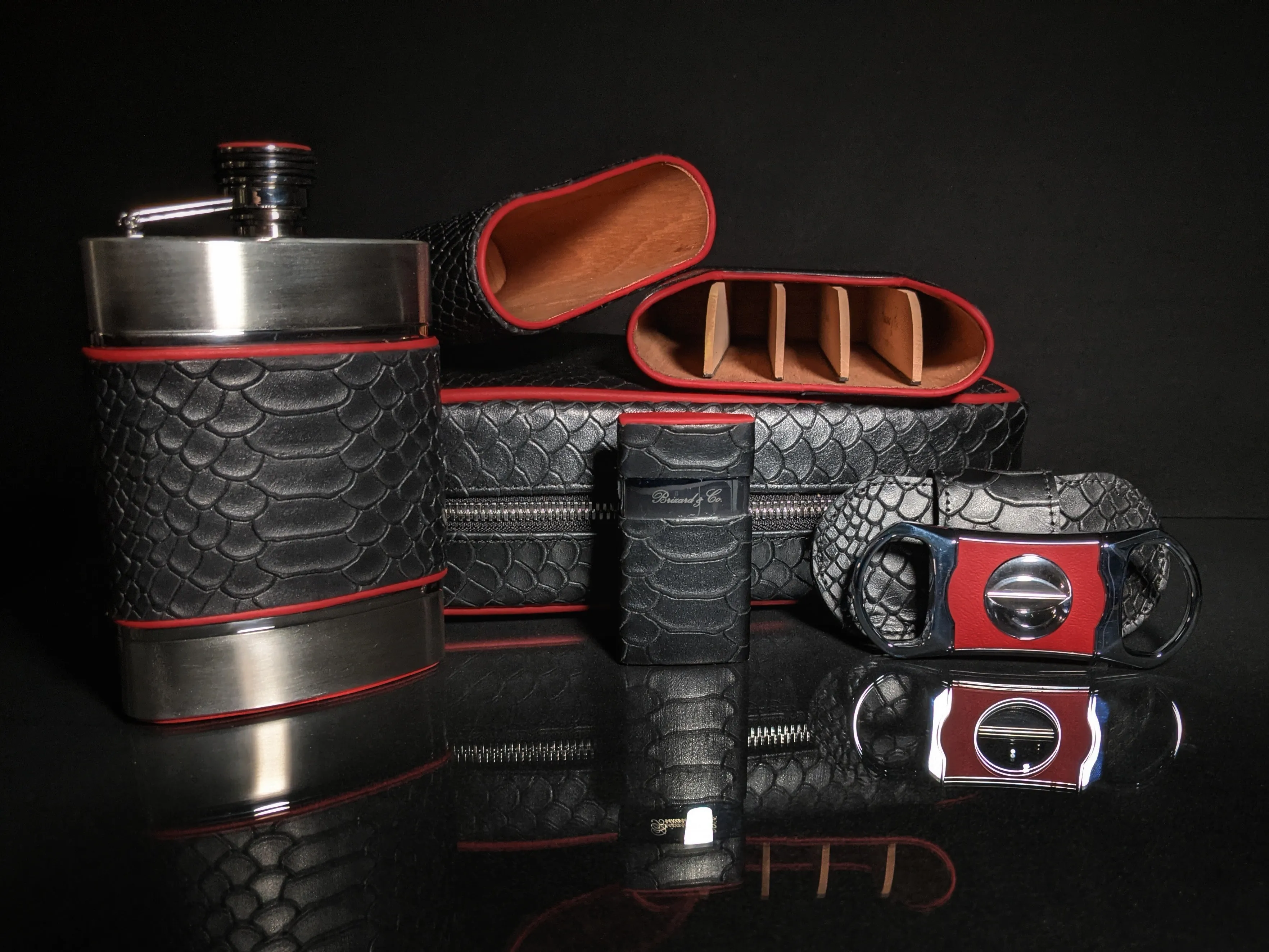 Copy of Brizard and Co Havana Traveler in Black Python Pattern and Red Leather Combo