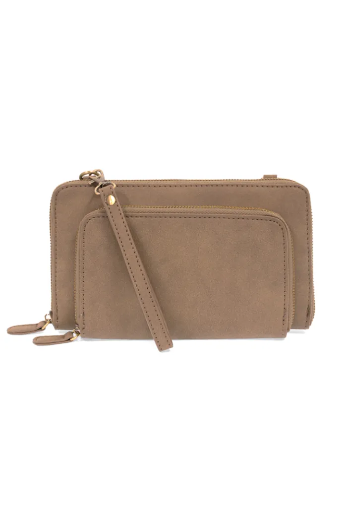 Exterior Zip Wristlet