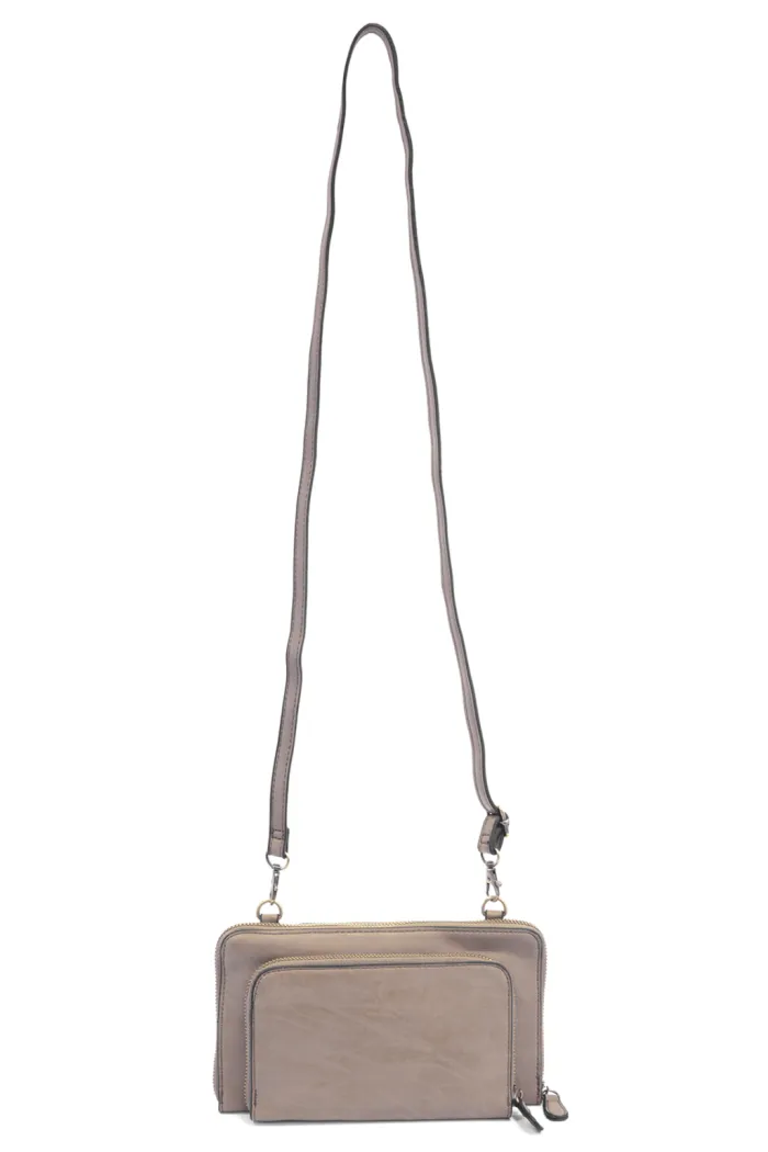 Exterior Zip Wristlet