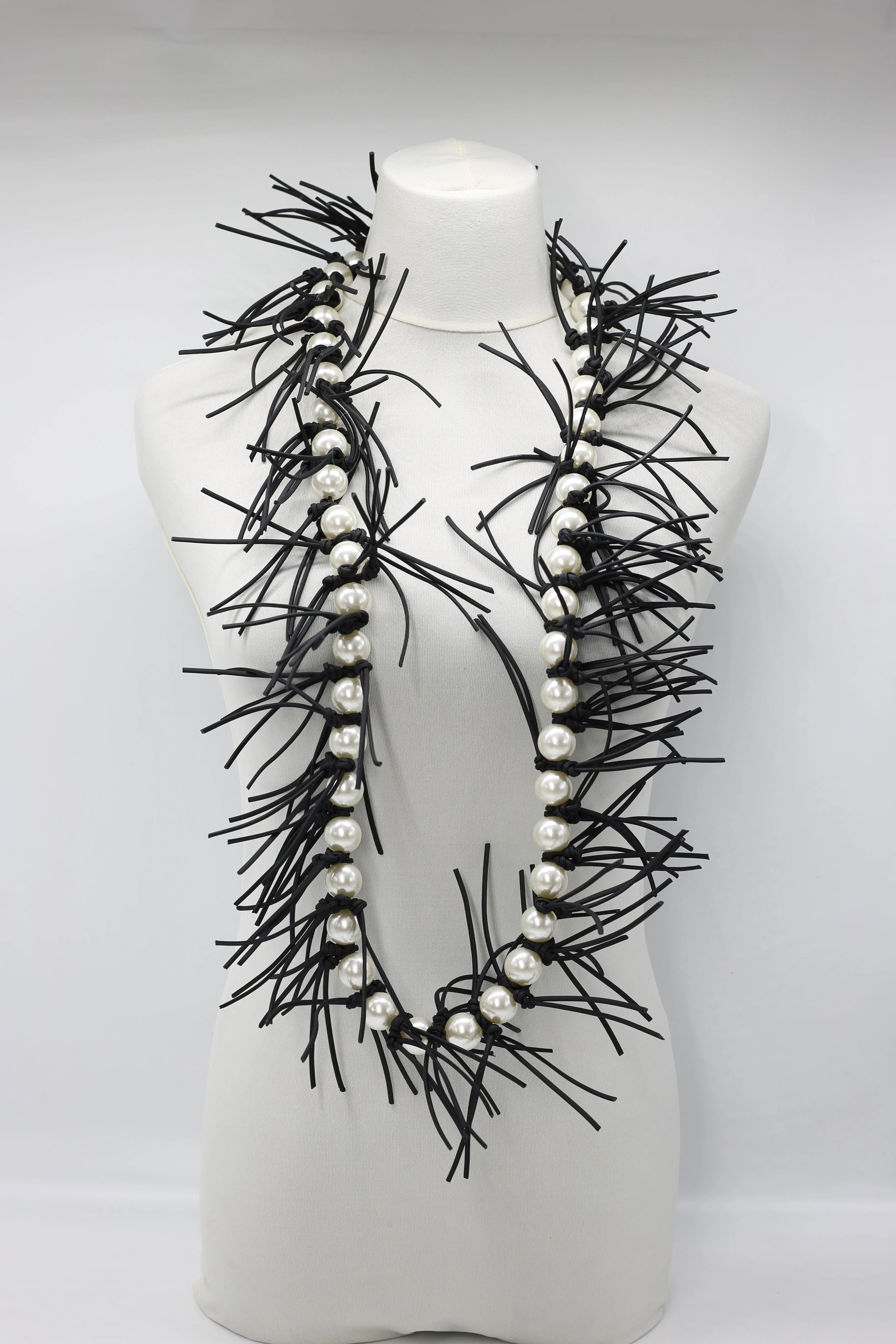 Faux Pearl Leatherette Spikes Necklace