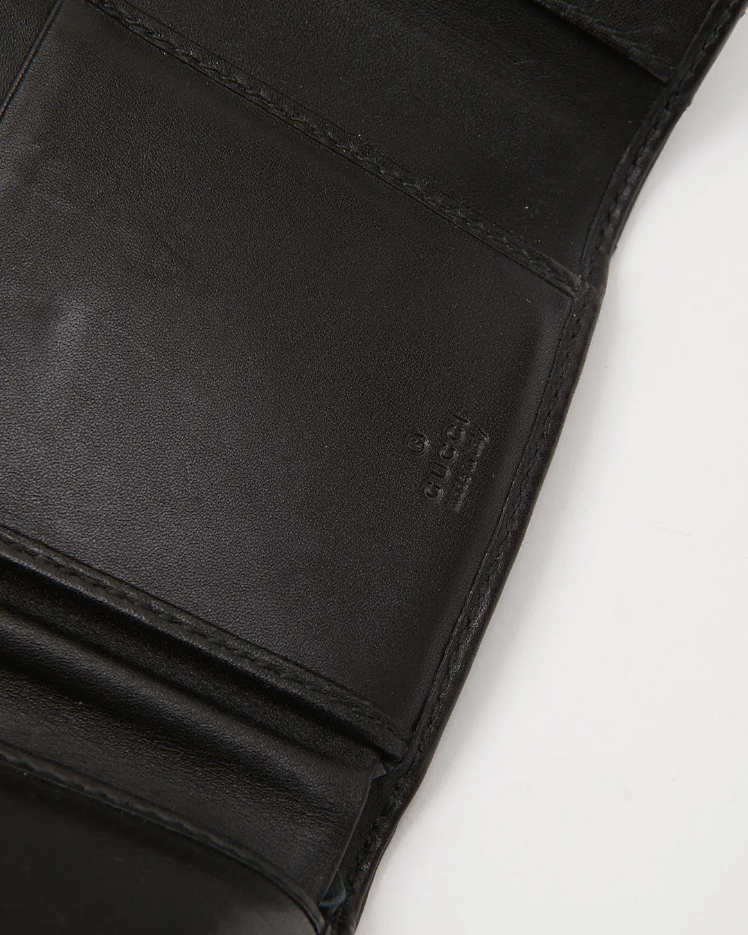 Gucci Black Chevron Matelasse GG Marmont Wallet