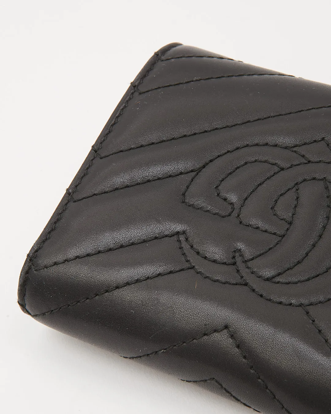 Gucci Black Chevron Matelasse GG Marmont Wallet