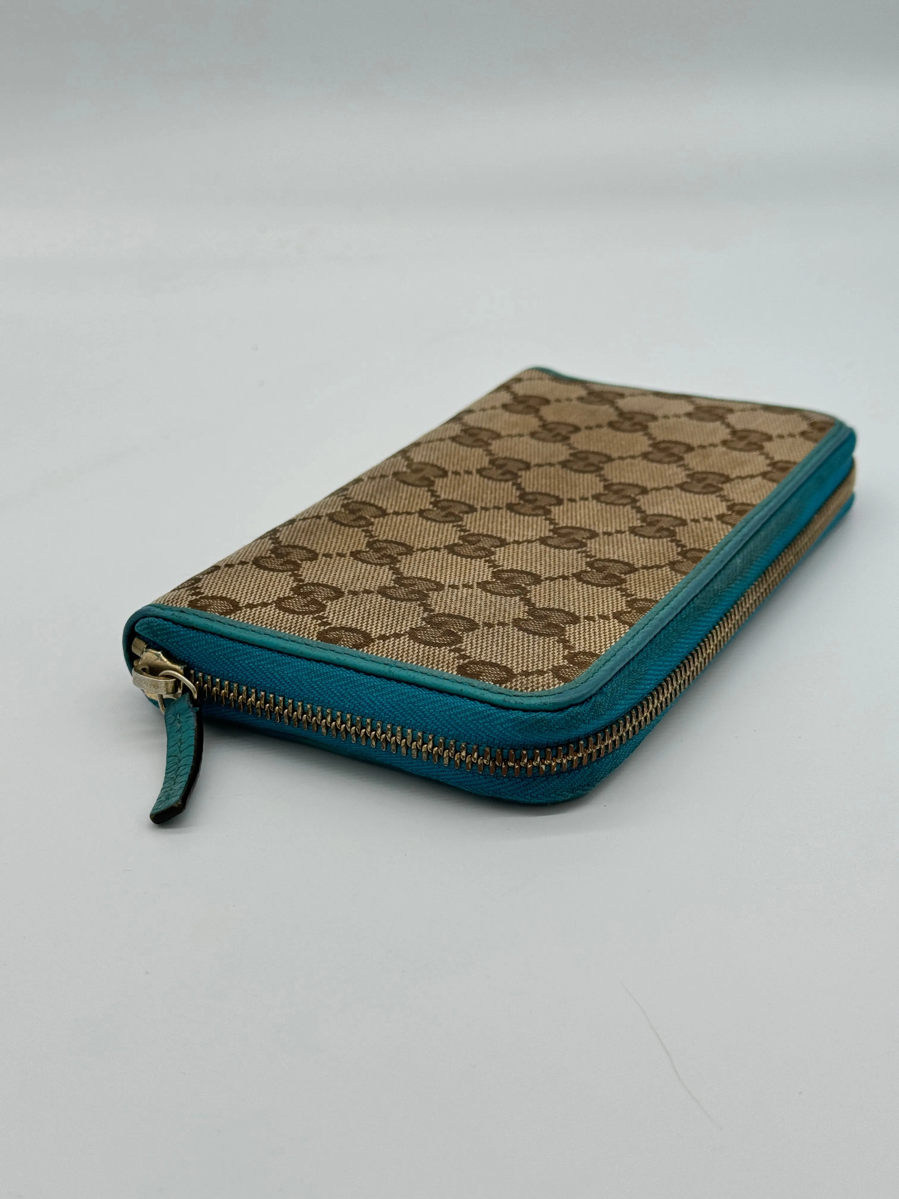 Gucci Zip Around Wallet