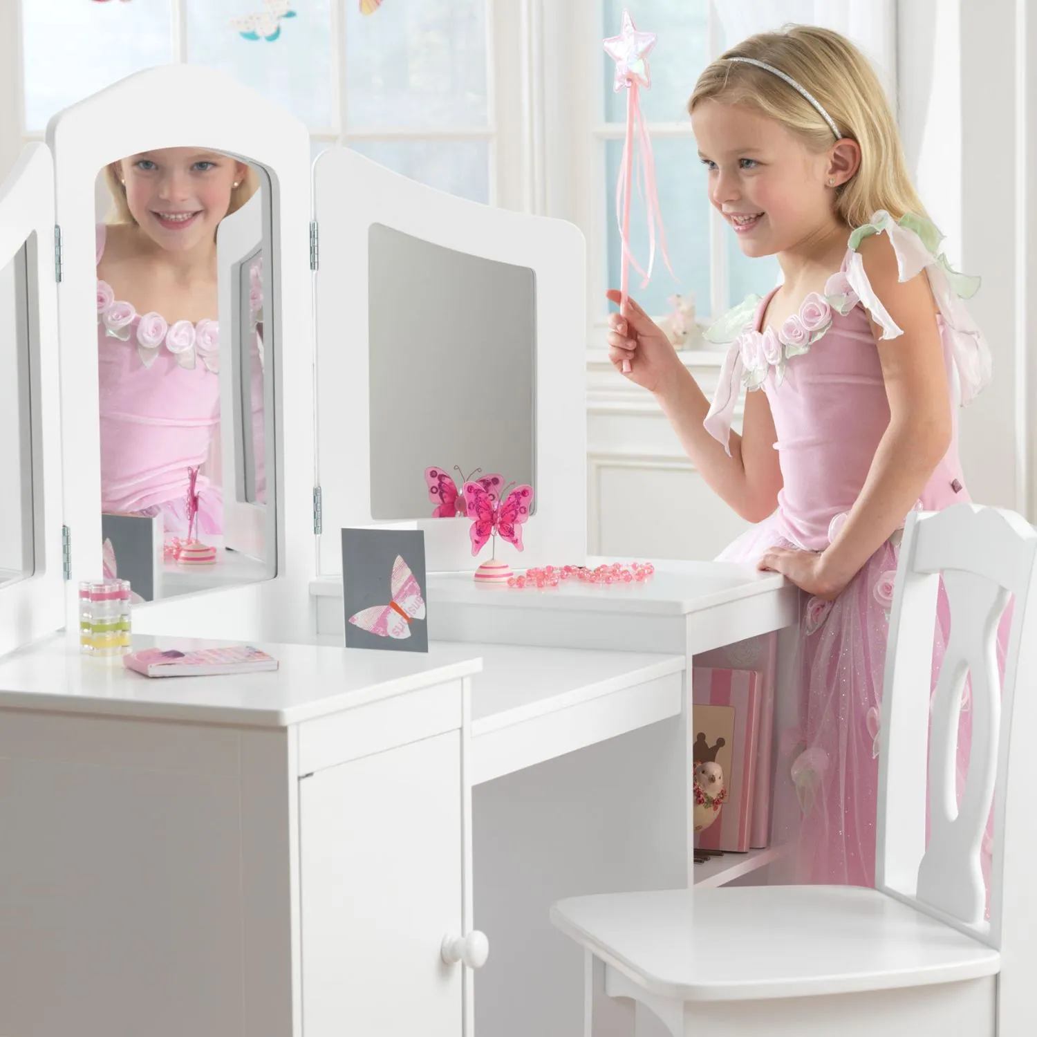 KidKraft Deluxe Vanity & Chair
