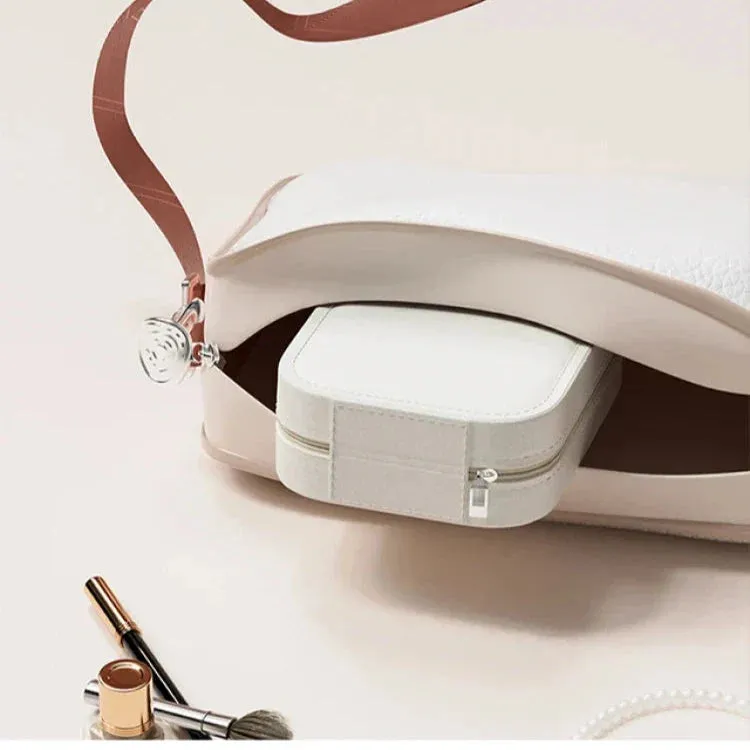Kori | Portable LED-Lit Mirror Travel Makeup Bag