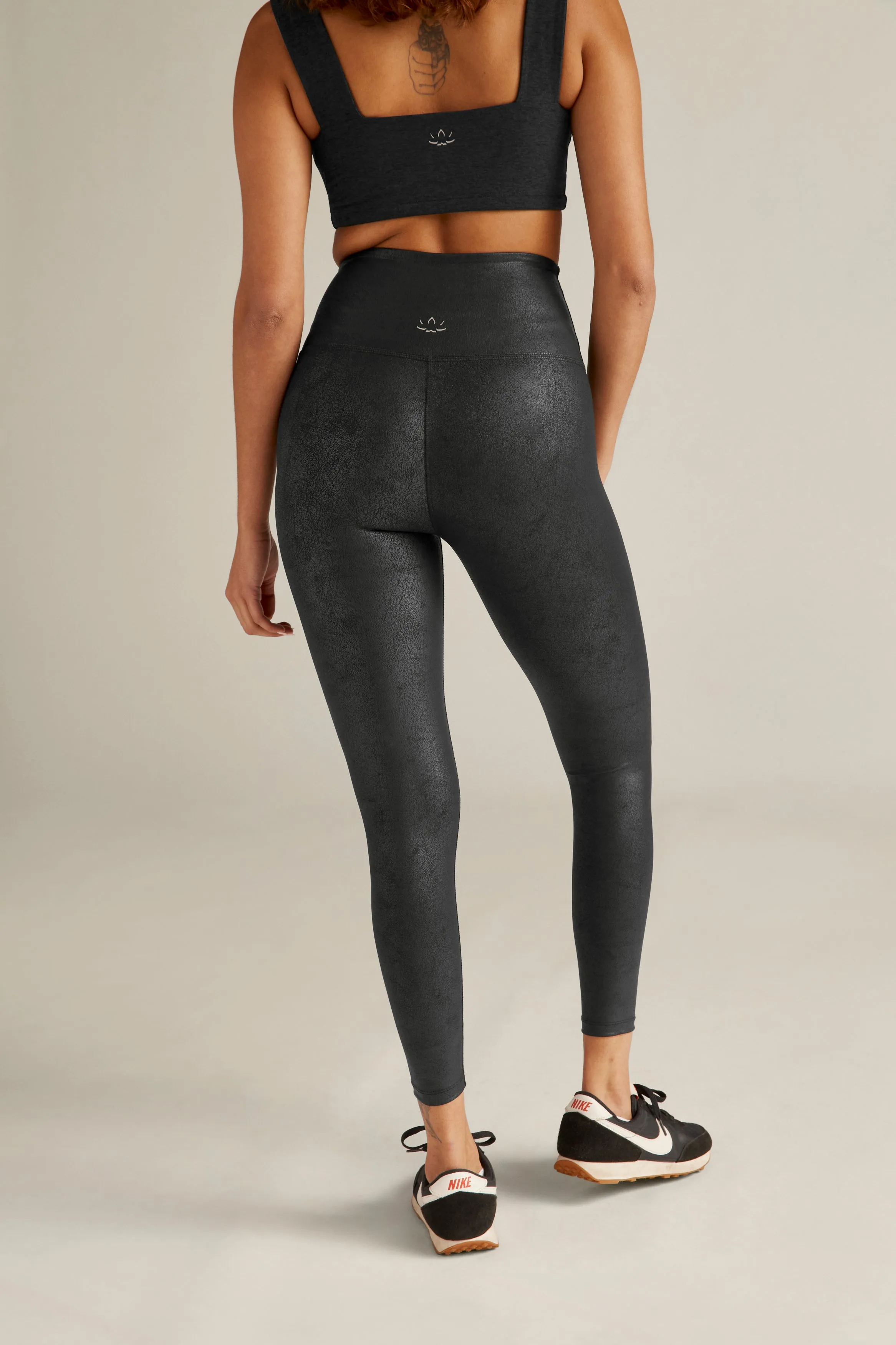Leatherette HW Midi Legging