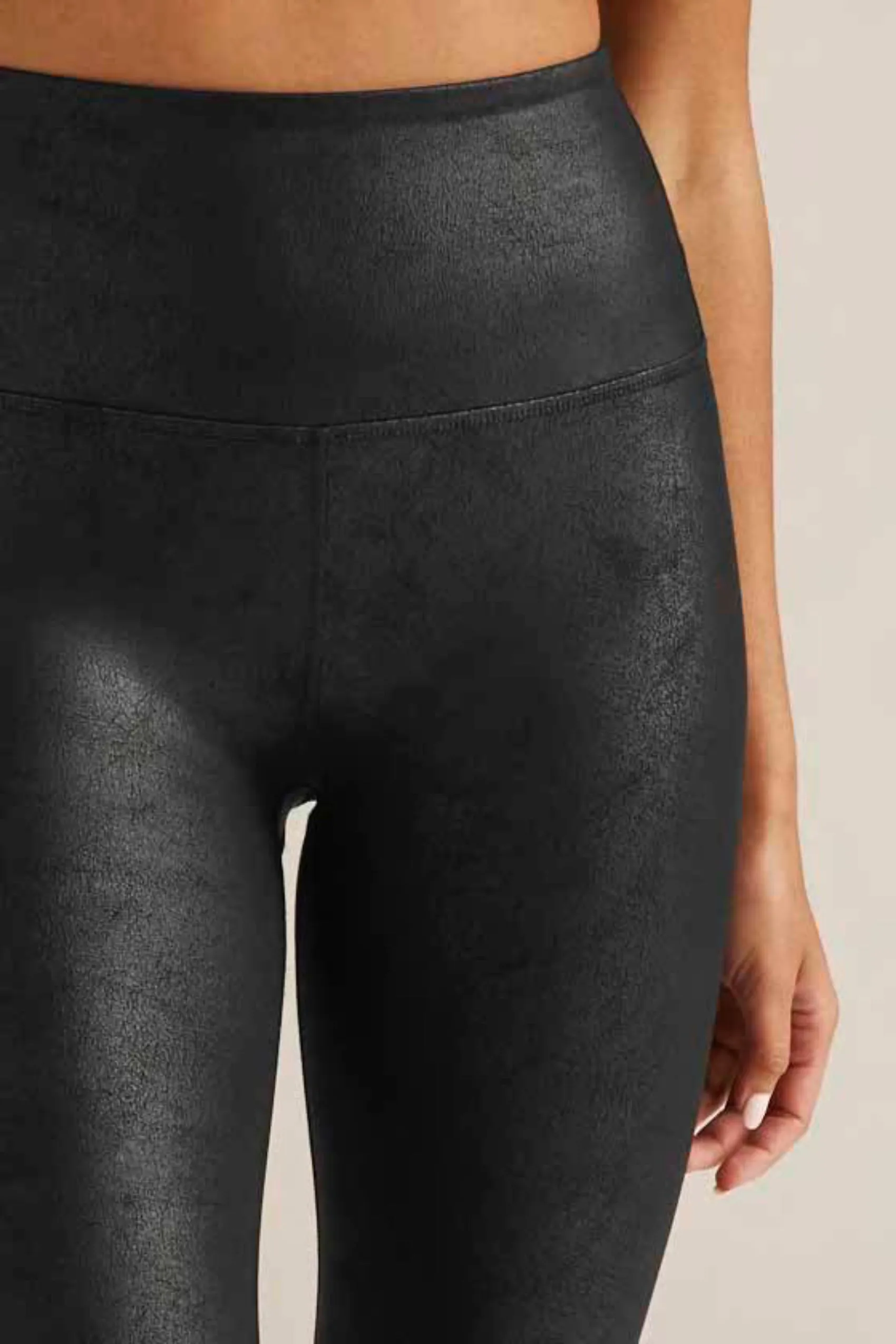 Leatherette HW Midi Legging
