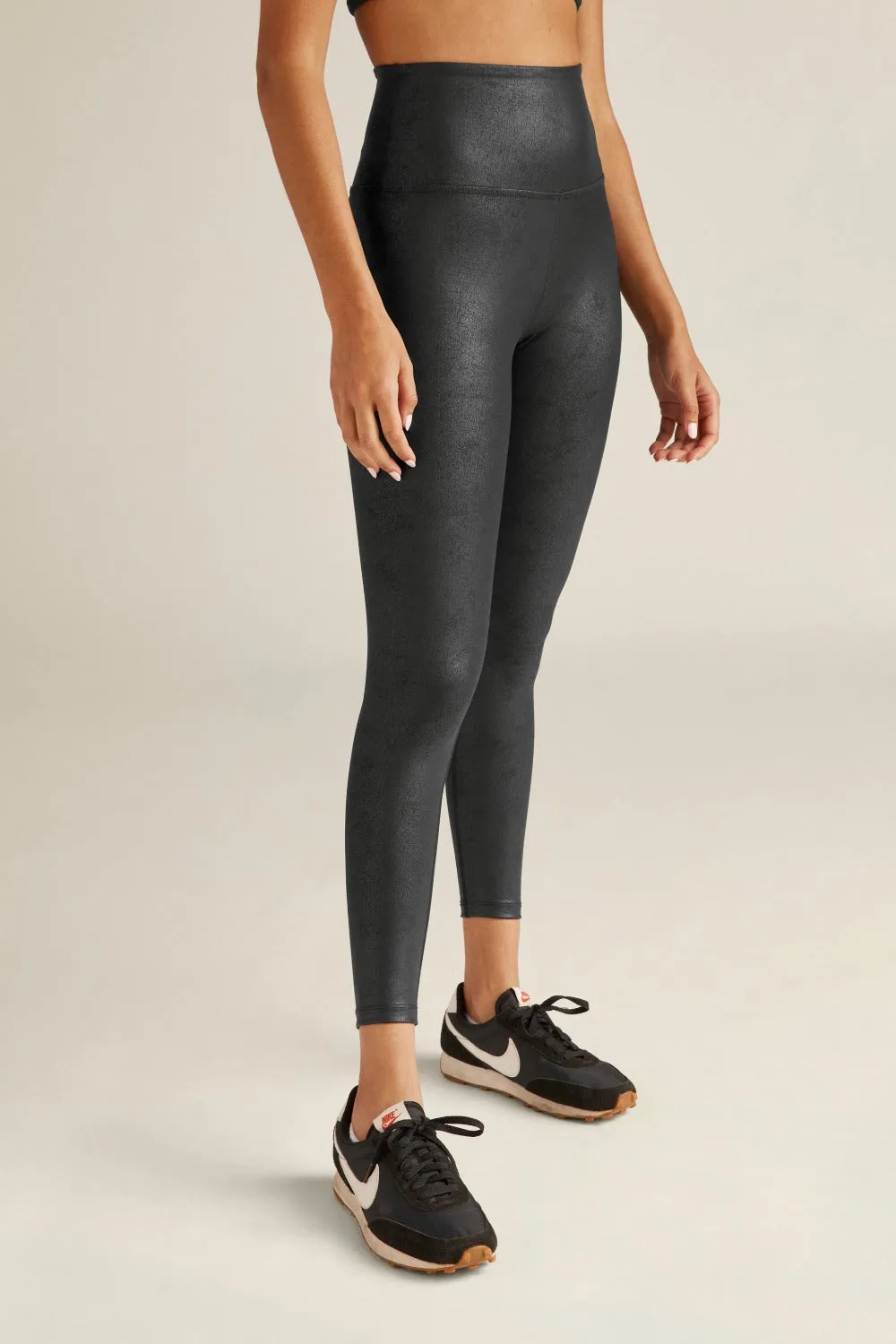Leatherette HW Midi Legging