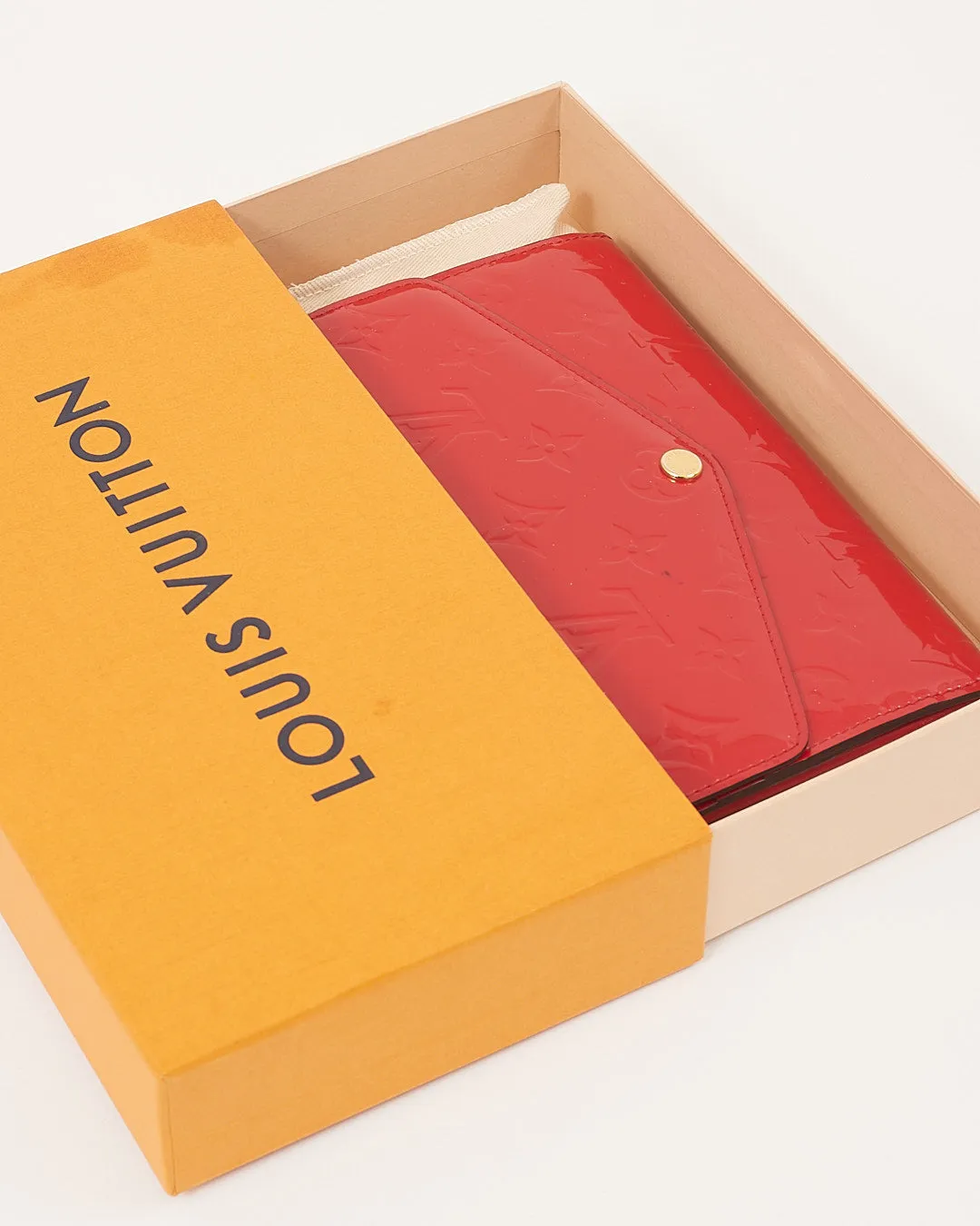 Louis Vuitton Red Vernis Monogram Sarah Wallet