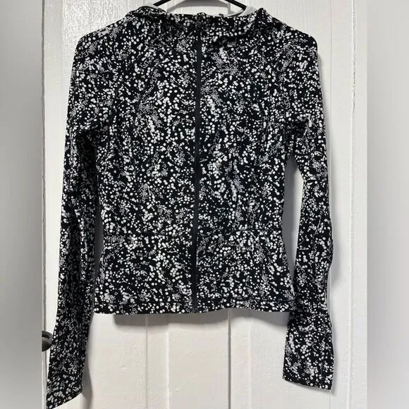 Lululemon Move With Ease Hooded full zip jacket size 6