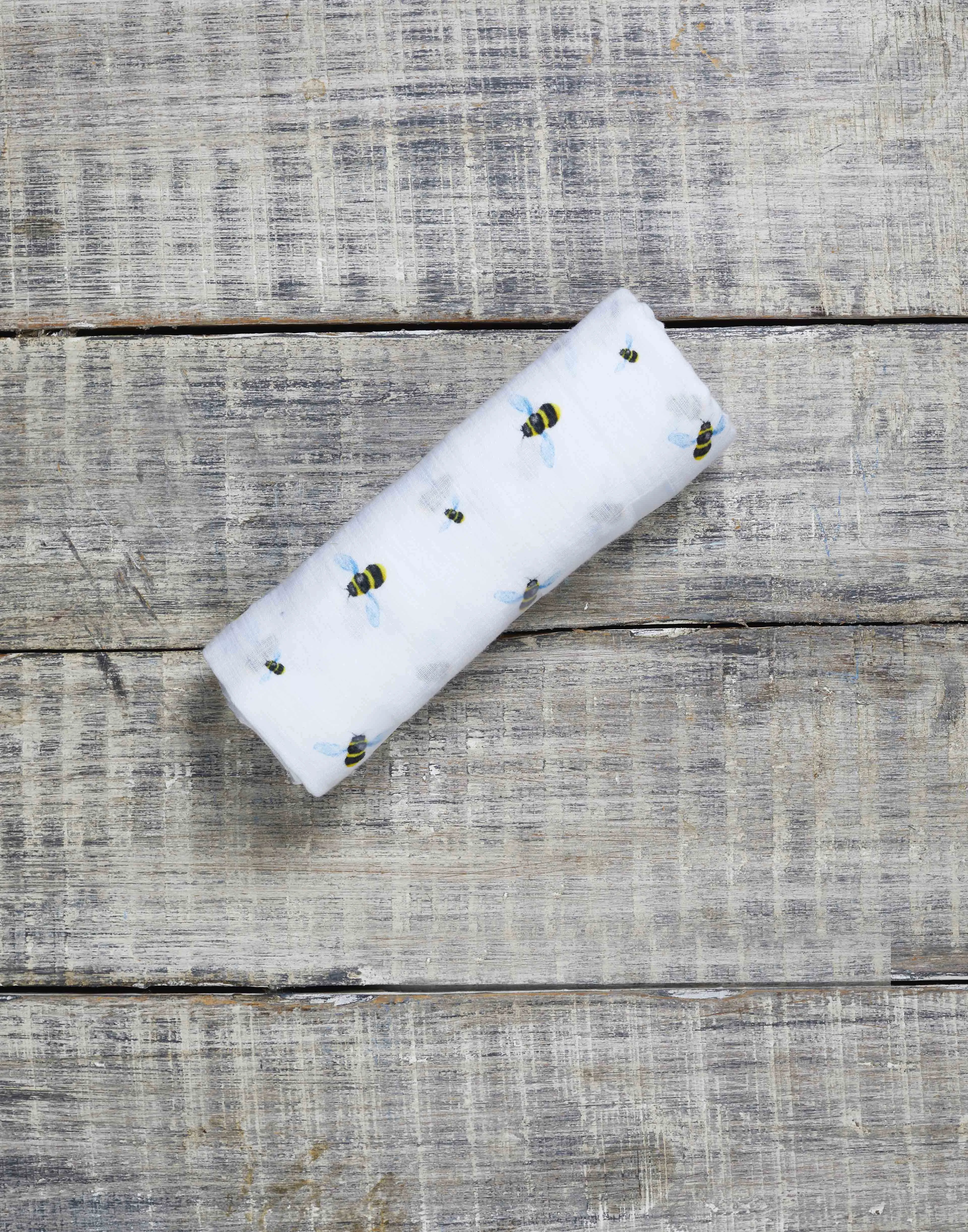 Organic Muslin Swaddle - Bee