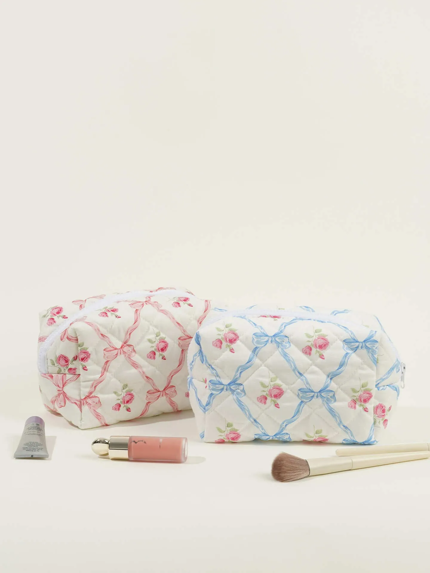 Quilted Large Capacity Bow Printed Rose Cosmetic Bags