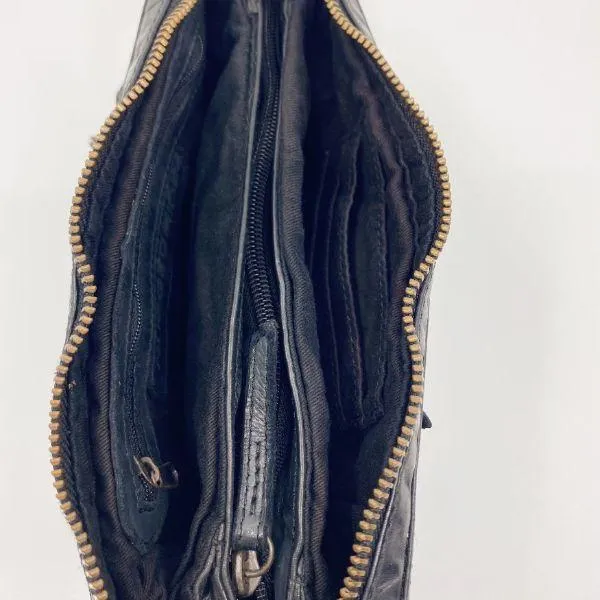 RUGGED HIDE Sadie Woven Handbag - Black