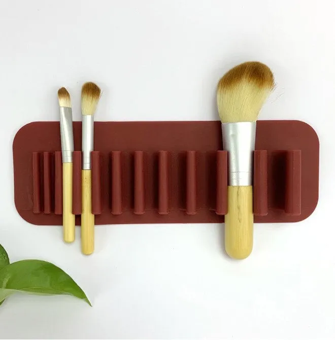 Silicone cosmetic brush