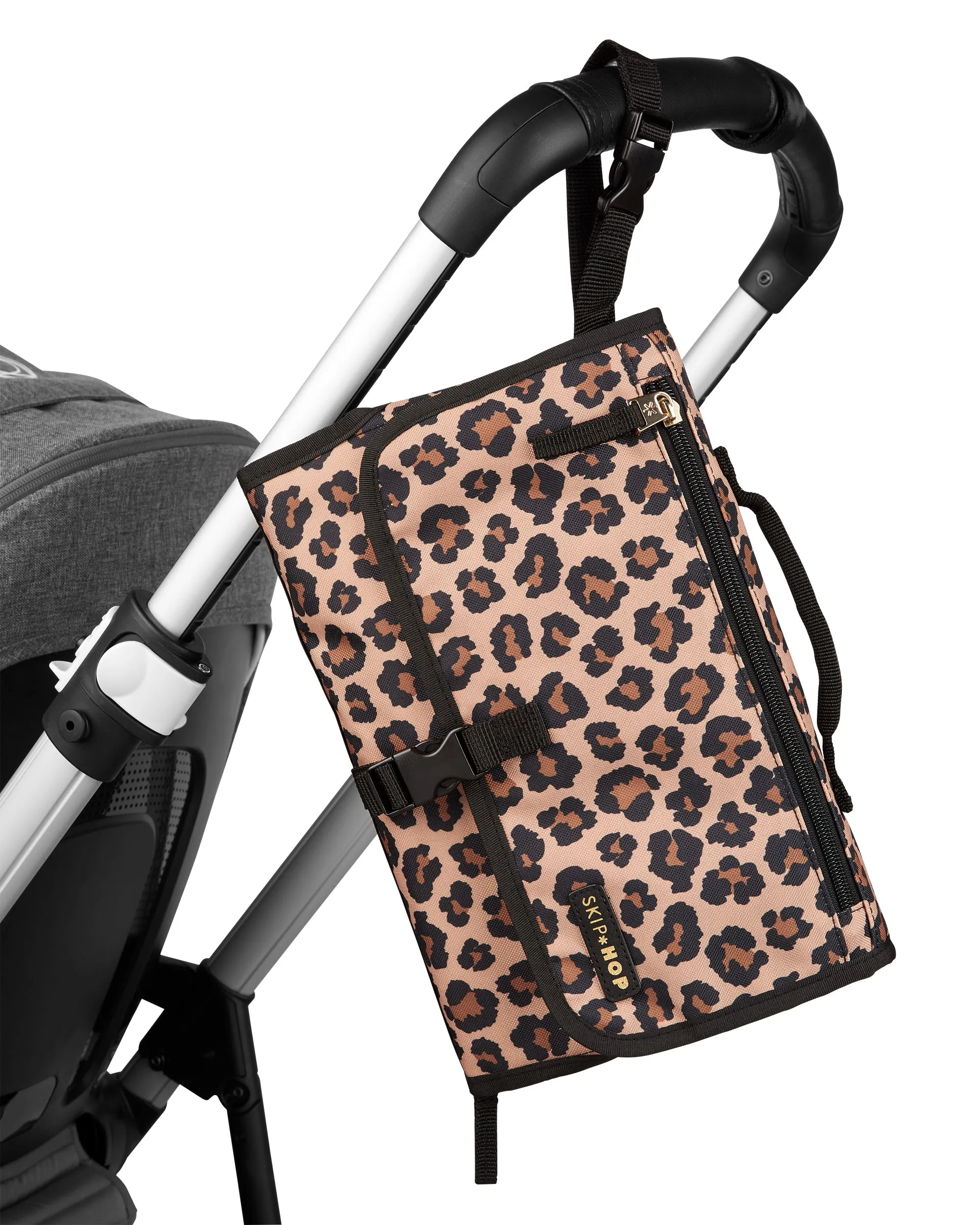 Skip Hop Pronto Changing Station - Classic Leopard