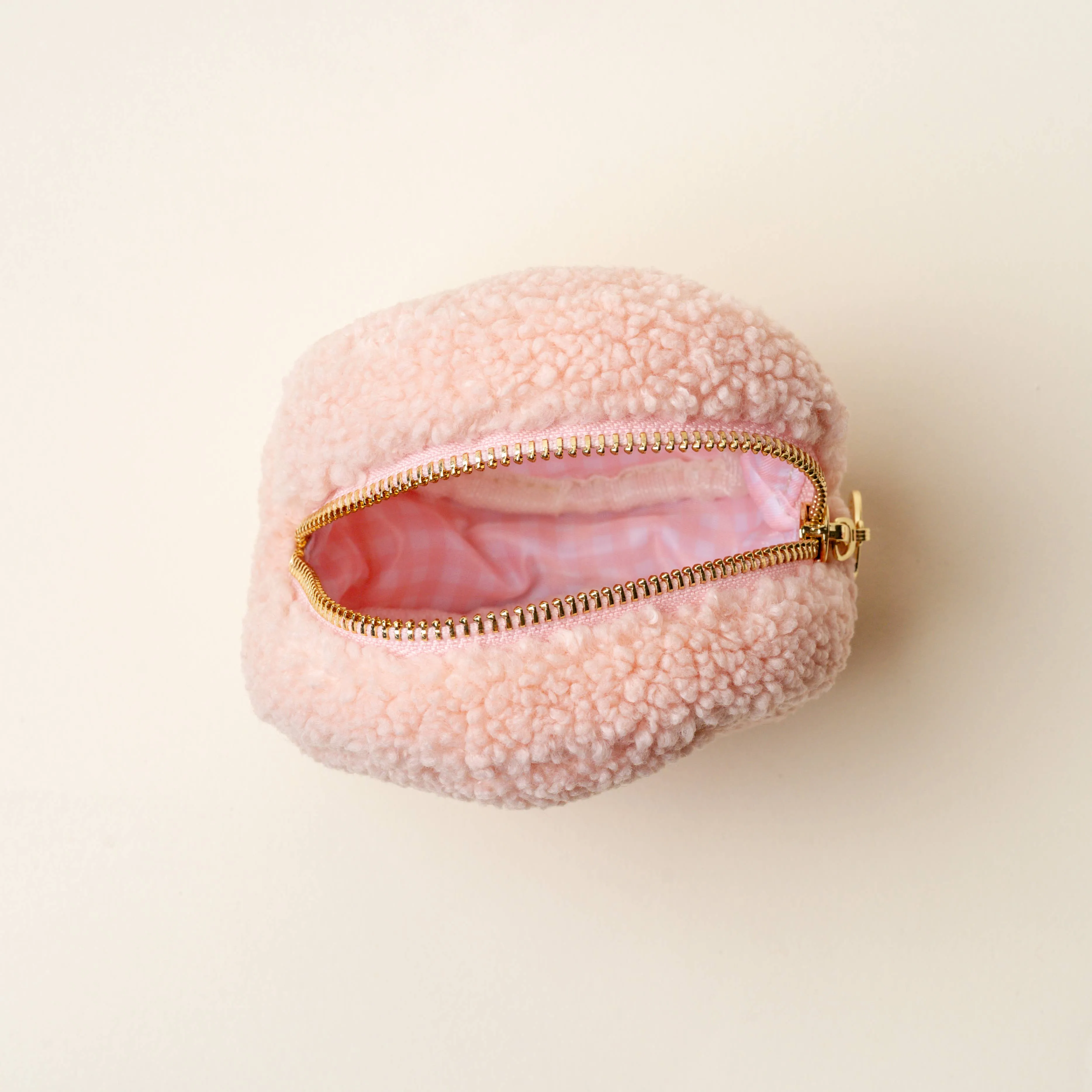 Teddy Pouch - Circle Strawberries