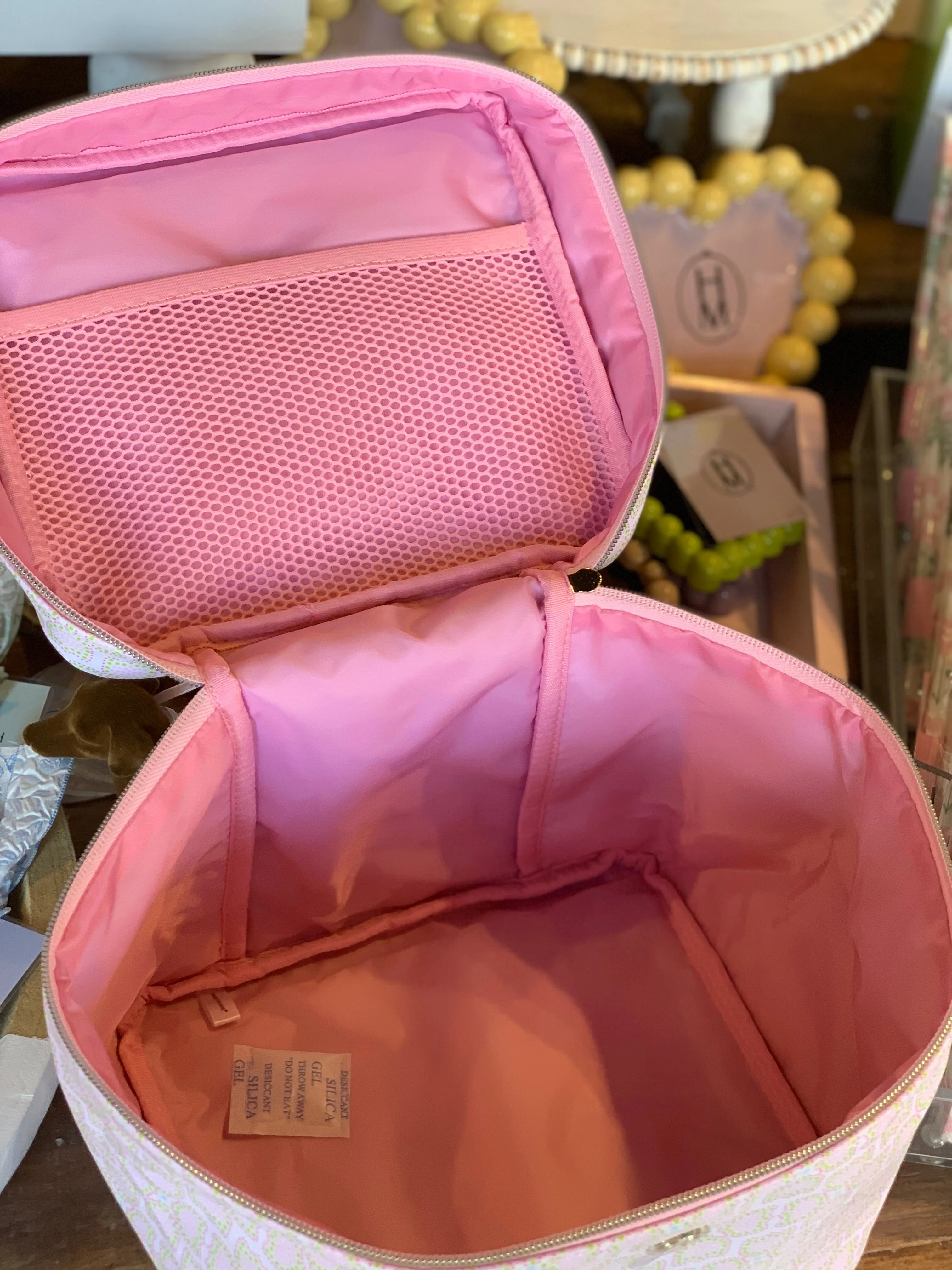 Ultra Glam Cosmetic Bag