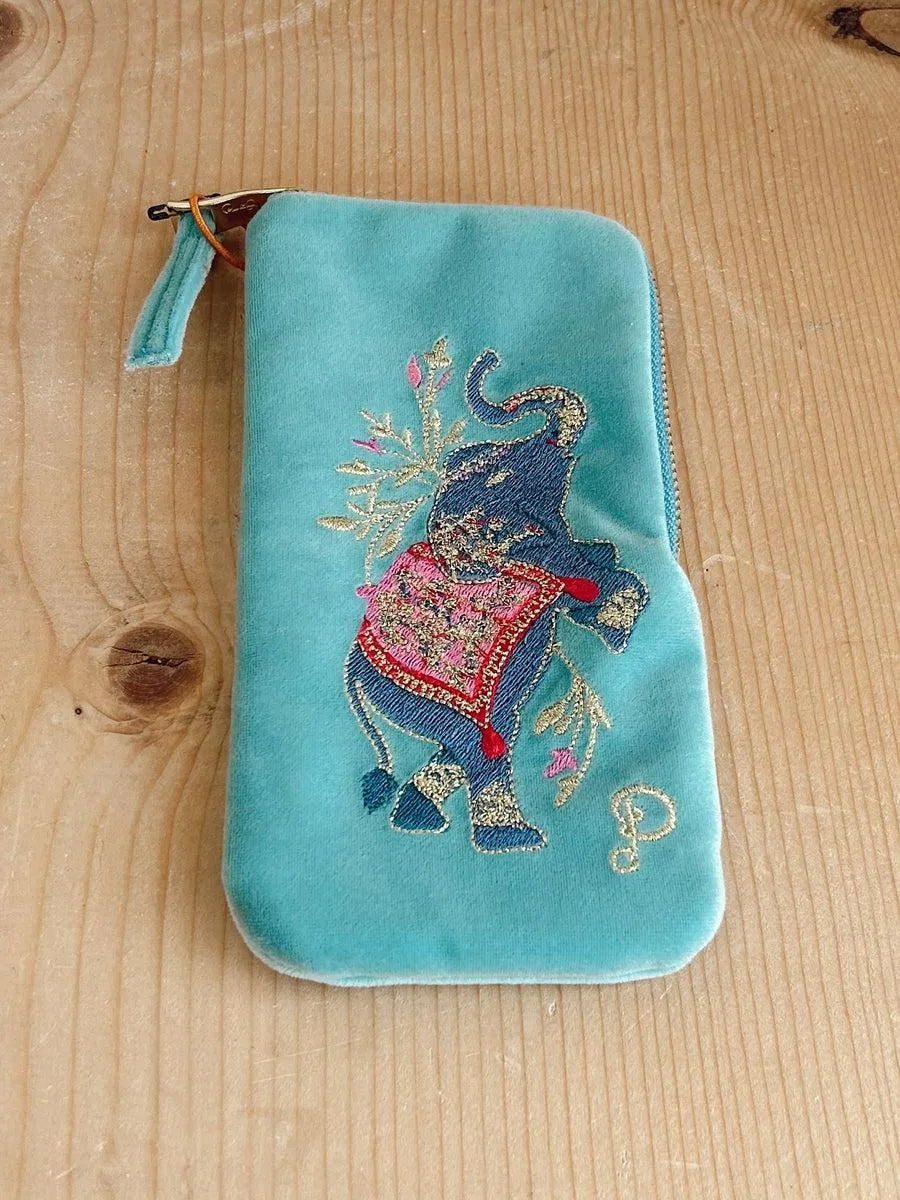 Velvet Sunglasses Pouch