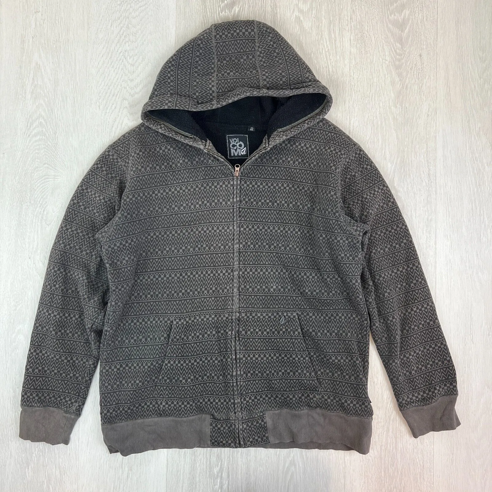 Volcom Mens Fleece Lined Aztec Print Hoodie Size 2XL
