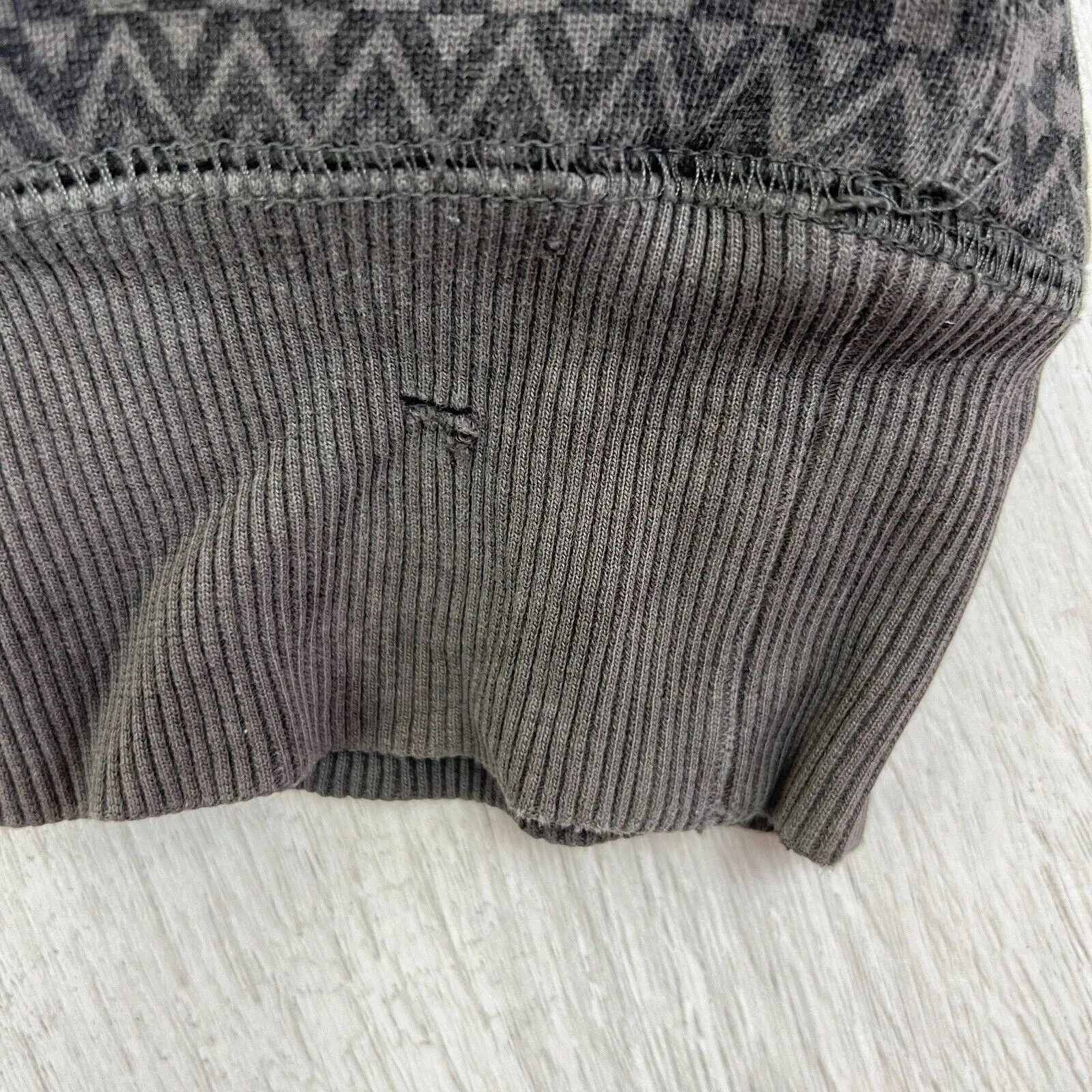 Volcom Mens Fleece Lined Aztec Print Hoodie Size 2XL