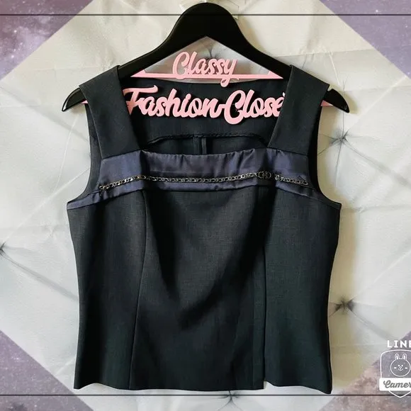 Yett's Blouse
