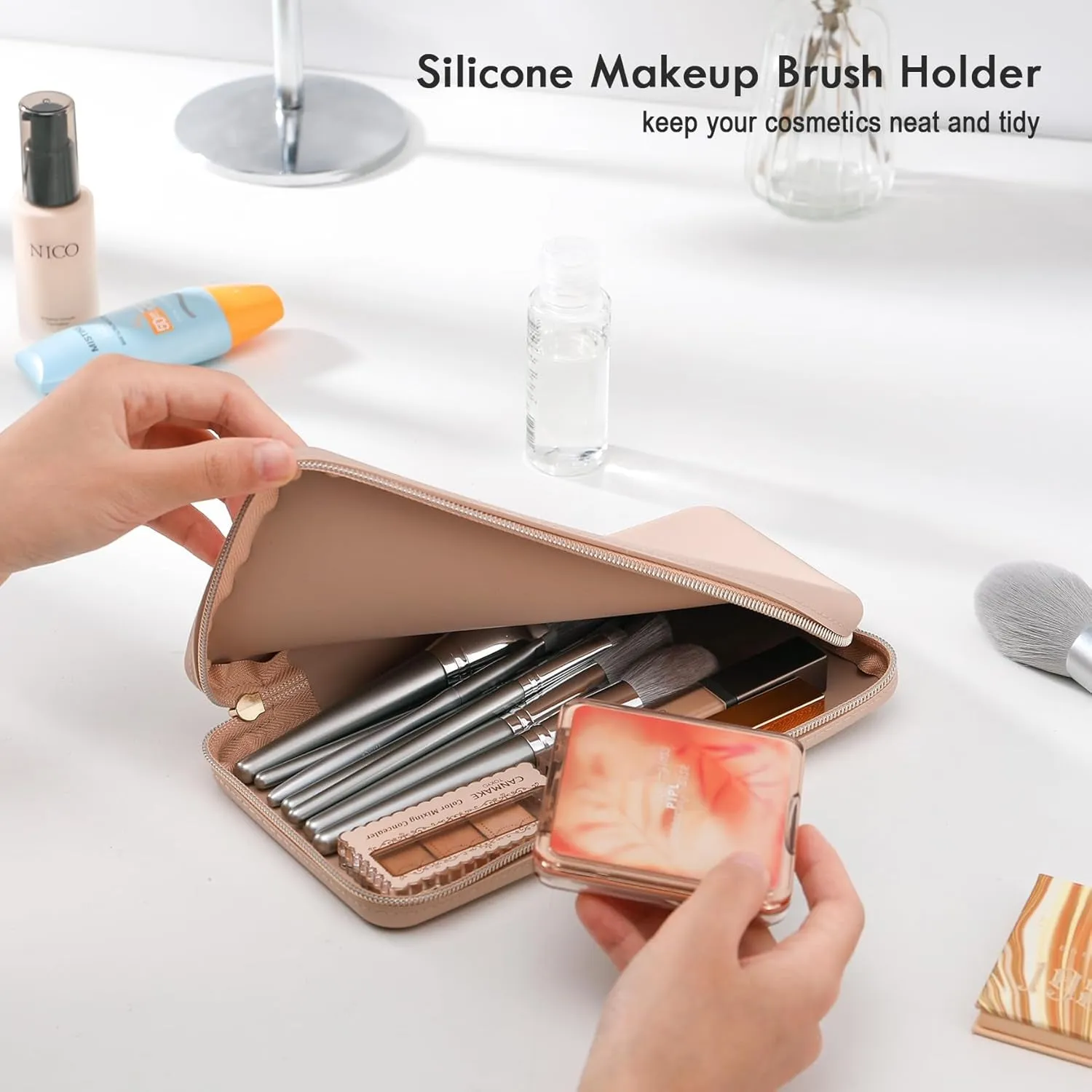 Zipper Makeup Brushes Bag for Travel, Large Silicone Makeup Brush Holder, Make up Brushes Pouch Case for Makeup Tools - Khaki